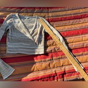 American Eagle Outfitters Beige Ribbed Knit V-Neck Top